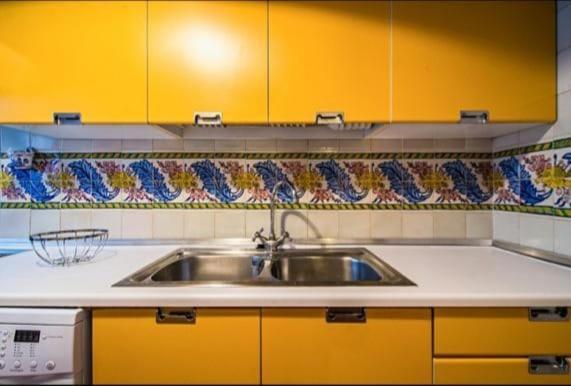 Apartamento En Un Dormitorio En Plaza Alfaro Sevilla Kültér fotó