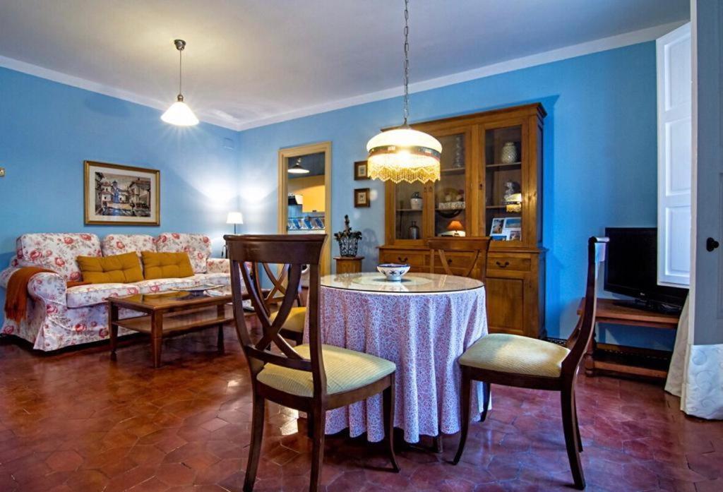 Apartamento En Un Dormitorio En Plaza Alfaro Sevilla Kültér fotó
